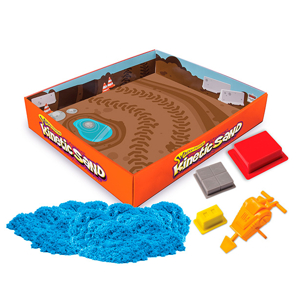 Игровой набор c кинетическим песком для лепки и формочками  
